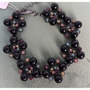 NEW Charming Charlie Black Bead Rhinestone Floral Cluster Bracelet Gunmetal P155